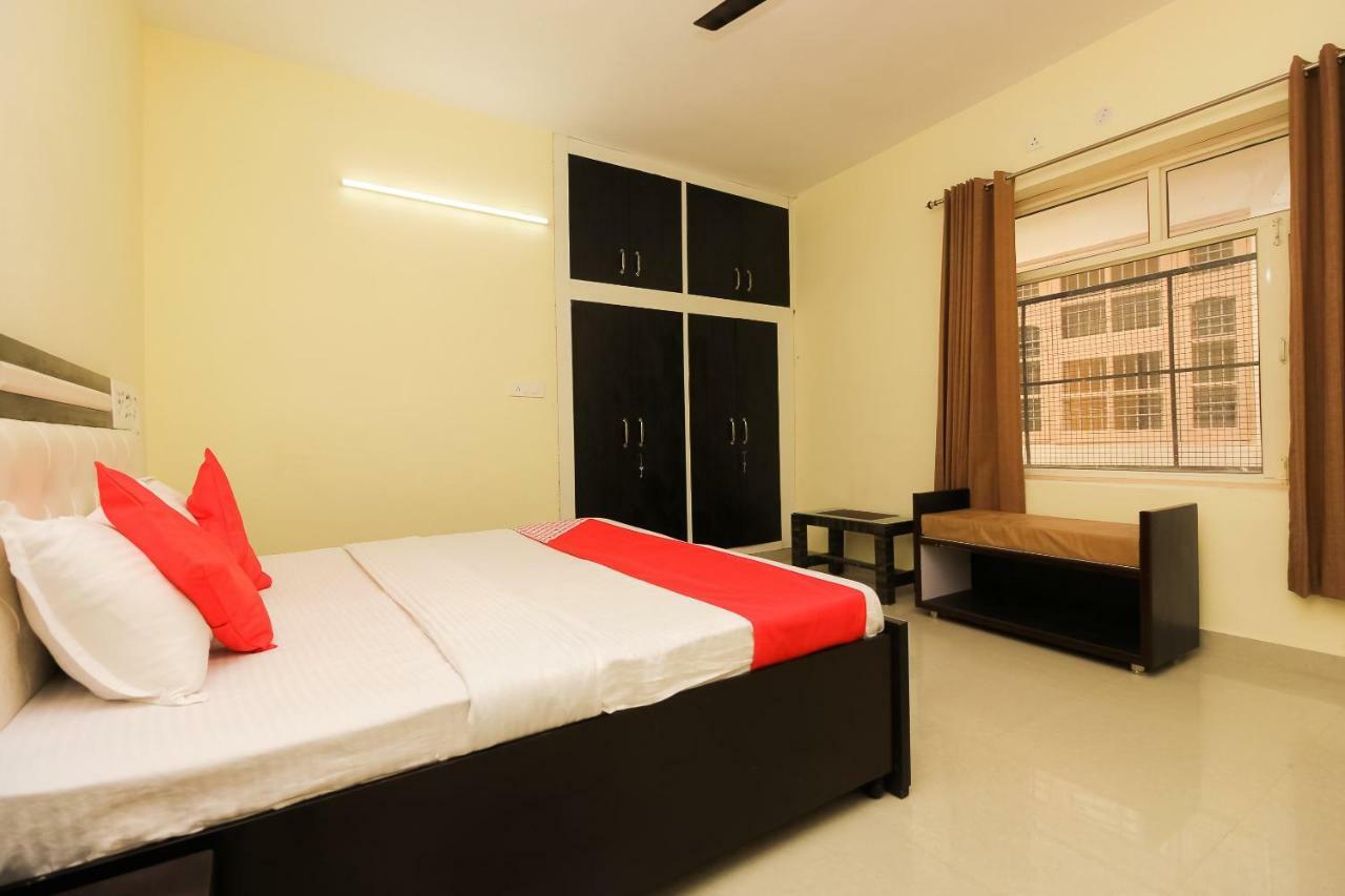 Oyo 39391 Jk Guest House Dharamshala Eksteriør bilde